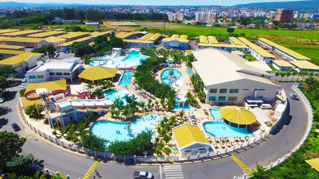 Lacqua Diroma -Cn Hospedagem Hotel Caldas Novas Exterior photo